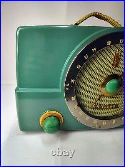 Vintage 1951 Zenith AM/FM Tubes Radio Model No. H725Z1 Green