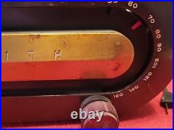 Vintage 1951 Zenith H511 Racetrack Bakelite Tube Radio Powers On