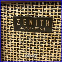 Vintage 1951 Zenith Table Top Long Distance Radio G730W Works