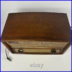 Vintage 1951 Zenith Table Top Long Distance Radio G730W Works