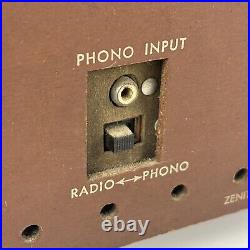 Vintage 1951 Zenith Table Top Long Distance Radio G730W Works