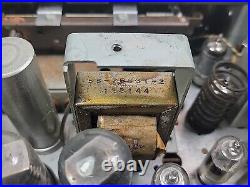 Vintage 1952 Ford Fomoco Colonial 2cf Car Truck Hi-fidelity Radio Tube Style
