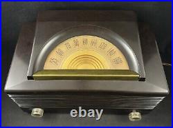 Vintage 1952 Philco 52-940 Sundial Bakelite Tube Radio Receiver Made in USA