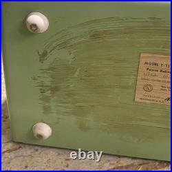 Vintage 1953 Crosley E-15CE Green Tube Radio Style Powers On Static AS-IS