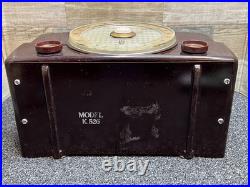 Vintage 1953 Zenith Bakelite Tube Radio Model K526 S-19493 Works! See Video