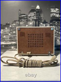 Vintage 1954 Emerson White Bakelite Model 811 Tube Radio MCM Works Stunning