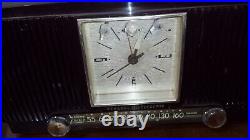 Vintage 1954 Ge Am Clock Tube Radio Dark Maroon Restored Model 572