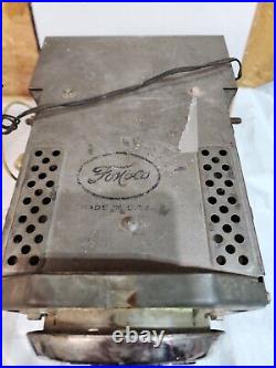Vintage 1955 Ford Round Face AM Tube Radio 5MF Model 15D531446 (UNTESTED)
