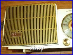 Vintage 1955 General Electric Tube Radio Musaphonic Model 476