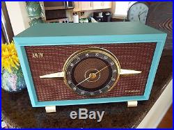 Vintage-1955 RCA Victor 6-RF-9 AM-FM Radio, Wood Case FULLY RESTORED
