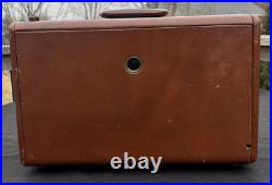 Vintage 1955 Zenith Trans Oceanic Wave Magnet Portable Tube Radio Works Video