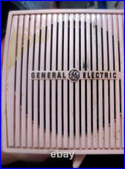 Vintage 1957 General Electric Vacuum Tube AM Clock Radio Pink 913-D Vintage GE