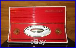 Vintage 1957 Mid Century Modern Retro Jetsons RCA Victor Tube Radio Red & white