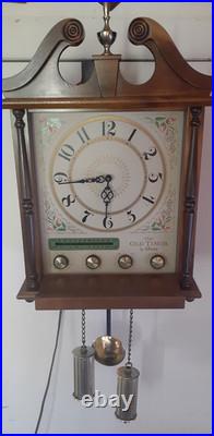 Vintage 1958 Guild Old Timer AM/FM 7-Tube Radio & Wall Clock model 6610 WORKING