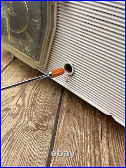 Vintage 1959 RCA Victor Tube Radio Model C2E with alarm clock MCM