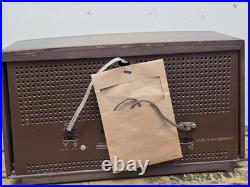 Vintage 1959 Schaub-Lorenz Goldy 250 Tube Radio Type 27015 Olympic MCM Tested