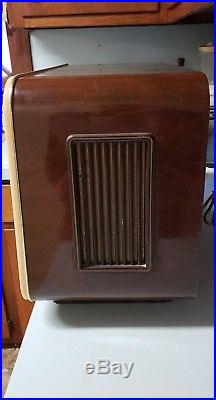 Vintage 1961 Blaupunkt Sultan Tube Type Radio Made in Germany