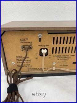 Vintage 1966 Grunding Multi-Band Tube Radio FR255U/Stereo