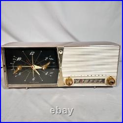 Vintage 50s Westinghouse Mocha White Tube Clock Radio H-640T5 Retro Mid Century