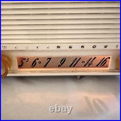 Vintage 50s Westinghouse Mocha White Tube Clock Radio H-640T5 Retro Mid Century