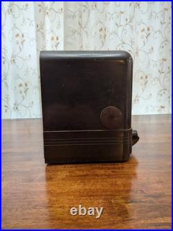Vintage ART DECO 1938 RCA VICTOR 5Q55 Table Top Bakelite Tube Radio READ