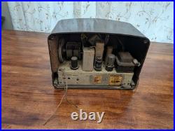 Vintage ART DECO 1938 RCA VICTOR 5Q55 Table Top Bakelite Tube Radio READ
