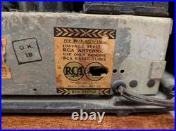 Vintage ART DECO 1938 RCA VICTOR 5Q55 Table Top Bakelite Tube Radio READ