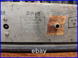 Vintage ART DECO 1938 RCA VICTOR 5Q55 Table Top Bakelite Tube Radio READ