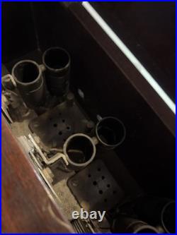 Vintage ATWATER KENT 33 With Tubes Parts repair Restoration Free Shipping