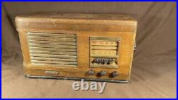 Vintage Admiral Wood Tabletop Shelf Tube Radio Great Decor