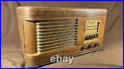 Vintage Admiral Wood Tabletop Shelf Tube Radio Great Decor