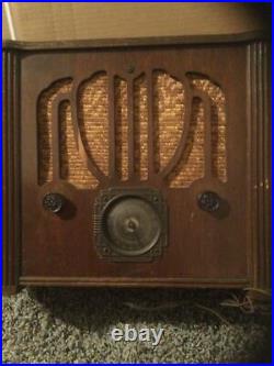 Vintage Air King Tube Radio serial #74319 Vintage Air King Tube Radio serial #74319