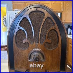 Vintage Antique Edison 1932 R5A Cathedral Radio 5 Tube Rare Model Powers On