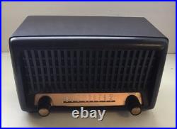 Vintage Antique Montgomery Wards Airline AM Tube Radio Bakelite Works 15BR-1543A