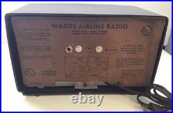 Vintage Antique Montgomery Wards Airline AM Tube Radio Bakelite Works 15BR-1543A