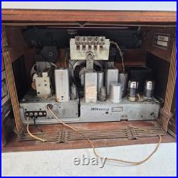 Vintage Antique PHILCO 48-475 TABLETOP Tube RADIO Wood Cabinet Working See Video