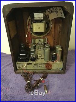 Vintage Antique Serviced RCA Victor Transister Tube Ham Radio Receiver T 7-5