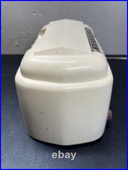 Vintage Art Deco 1947 Ivory Bendix Model 526B Vacuum Tube Radio working Vintage Art Deco 1947 Ivory Bendix Model 526B Vacuum Tube Radio working