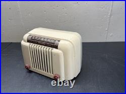 Vintage Art Deco 1947 Ivory Bendix Model 526B Vacuum Tube Radio working Vintage Art Deco 1947 Ivory Bendix Model 526B Vacuum Tube Radio working