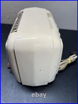 Vintage Art Deco 1947 Ivory Bendix Model 526B Vacuum Tube Radio working Vintage Art Deco 1947 Ivory Bendix Model 526B Vacuum Tube Radio working