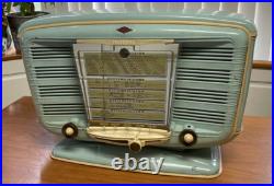 Vintage Art Deco Baby Blue Excelsior SNR52 French Tabletop Tube Radio