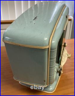 Vintage Art Deco Baby Blue Excelsior SNR52 French Tabletop Tube Radio
