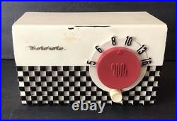 Vintage Art Deco MCM Midget MOTOROLA 1951 Tube Radio Model 5R1 Black/White 50's