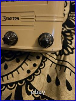 Vintage Art Deco Rare 1939 Emerson CG-268 AM/SW Tube Radio-Tested & Working
