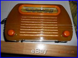 Vintage Art Deco mid century Fada Temple 252 CatalinTube radio onyx/btrsch rare
