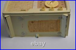 Vintage Arvin 760 T Cream Tube Radio Columbus Indiana Cream Color WORKS