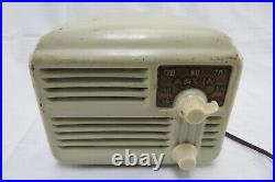 Vintage Arvin Midget Tube AM Radio Model 444 / 444A with Backplate Rare