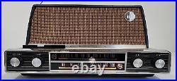 Vintage Arvin Model 3586 AM/FM Radio Columbus Indiana Tube Radio Works
