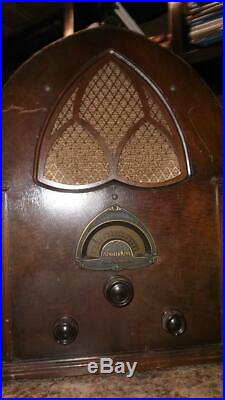 Vintage Atwater Kent Model 84 Super-Heterodyne Cathedral Style Tube Radio As Is