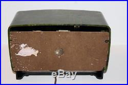 Vintage BENDIX Bakelite Model 526C Catalin Vacuum Table Radio